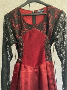 Dark Gothic Kleid Gr. S/M lang Spitze Satin schwarz weinrot - Bild 1 von 3