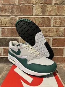 New 10 Nike Air Max 1 Anniversary White Evergreen Aura Green Grey DC1454-100 Men - Picture 1 of 10