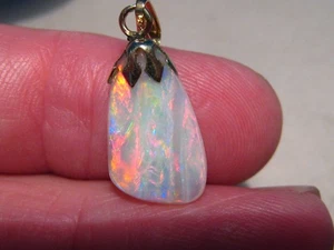 3,5 ct. Edelstein Opal Anhänger, massiv 14 k Gelbgold - Bild 1 von 12