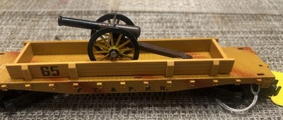 American Flyer 24765 Frontiersman Cannon Flat Car.  - Image 1 of 4
