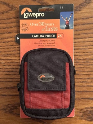 Lowepro Z5 Small Camera / Photography Pouch - Black & Red  - Image 1 of 4