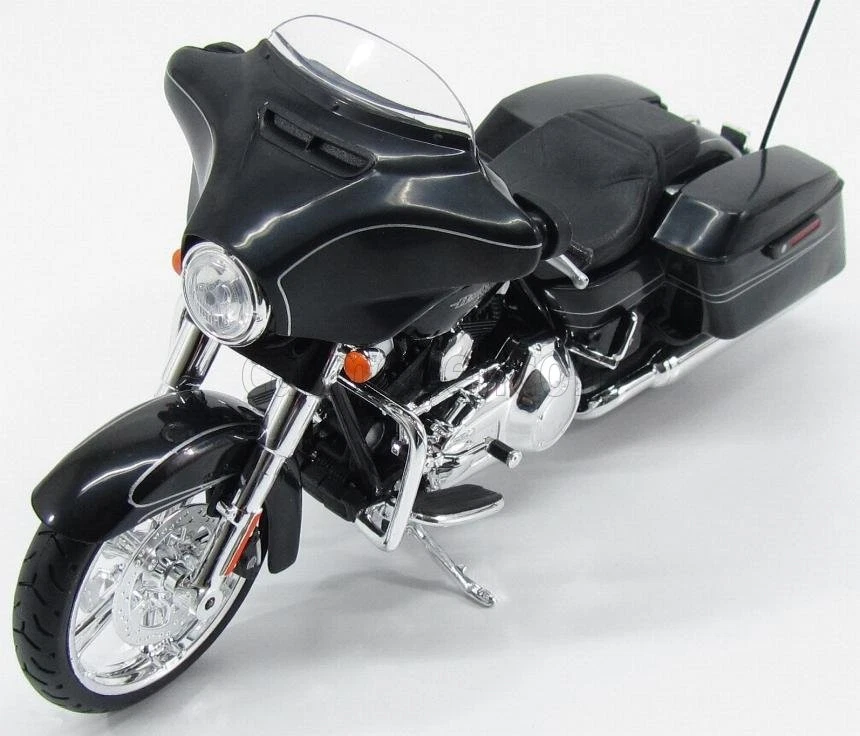 MODELLINO MOTO STATICO MAISTO HARLEY DAVIDSON STREET GLIDE SPECIAL 2015 NERO