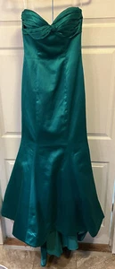 Sherri Hill trägerloses Meerjungfrau Kleid smaragdgrün Größe 8 - Bild 1 von 7