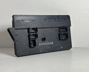 10-13 MERCEDES W906 SPRINTER BASE SIGNAL FUSE BOX CONTROL MODULE A9069004800 OEM - Picture 1 of 9