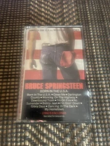 BRUCE SPRINGSTEEN BORN IN THE U.S.A. 1984 VINTAGE CASSETTE TAPE Case Crack. MU1 - Picture 1 of 4