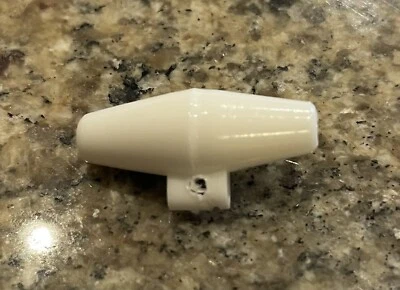 White Toggle Style Shank Button 25mm X 9mm 5pcs Plastic - Image 1 of 4