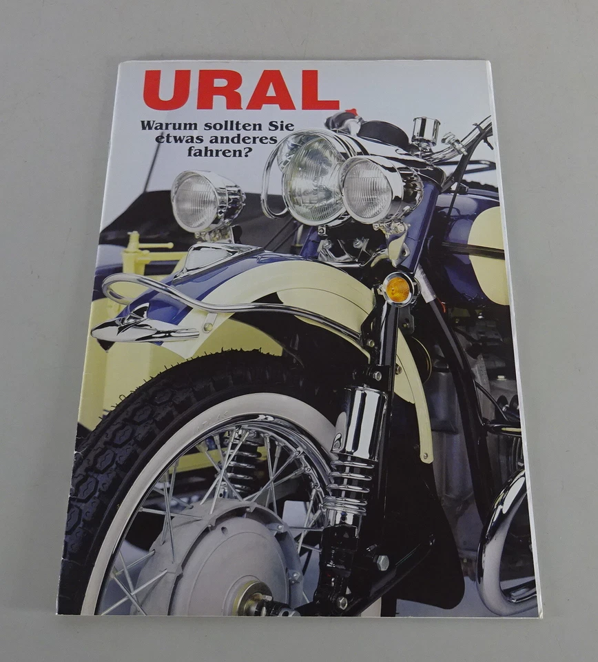 Prospetto/Brochure Moto Ural Classico, Turistico, De Lux, Ranger, Solo 2001 - Immagine 1 di 1