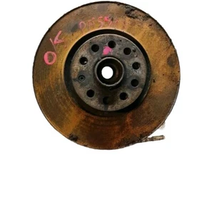 VW VOLKSWAGEN PASSAT B7 2011-2015 2.0TDI DRIVERS RIGHT FRONT HUB - Picture 1 of 2
