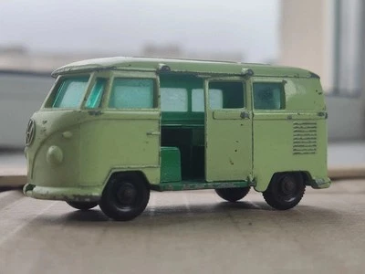 Auto d'epoca retrò Volkswagen Caravette #24 Lesney, piccoli modelli di auto I... - Immagine 1 di 4