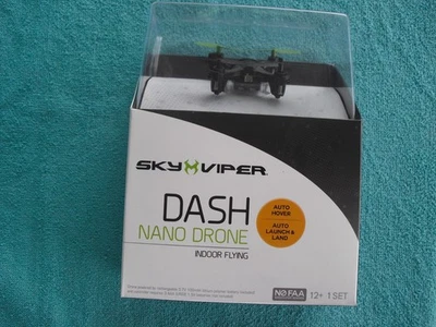 Sky Viper Dash Nano Drone Indoor Flying Black/Green - Image 1 of 2