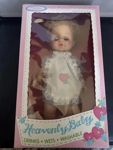 Vintage Horseman Heavenly Baby Puppe. Selten, neu im Karton. Flasche ist lose im Karton - Bild 1 von 8