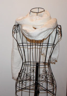 White Calvin Klein Scarf Pashmina Viscose Wrap Fringed 28 x 70 - Image 1 of 4