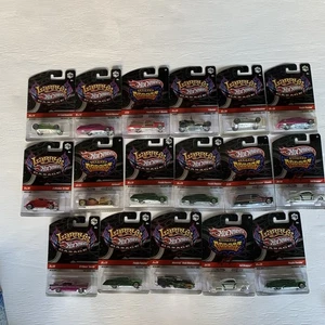 LARRY'S GARAGE HOT WHEELS PRESSOFUSO 1:64 LOTTO NUOVO 17 AUTO TAIL DRAGGER WOODIE FORD - Foto 1 di 14