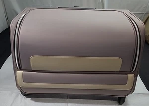 Inspira 620143396 Universal Medium Roller Bag- 22.5 W x 10.5 D x 15 T-NEW IN BOX - Picture 1 of 10