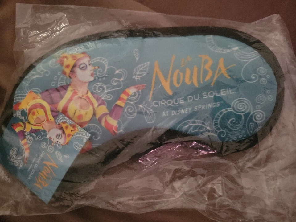 Hard to find Cirque du soleil la nouba Eye Mask Rare NEW - Image 1 of 2