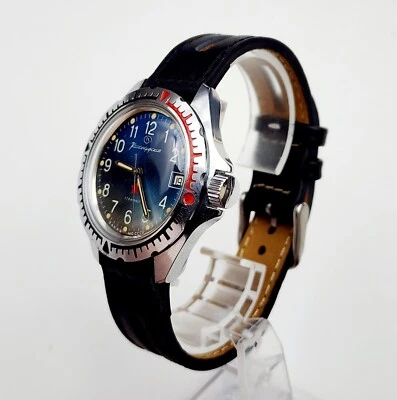 Mens USSR Vintage 80's MILITARY Watch VOSTOK KOMANDIRSKIE Officer's. Manual Wind - Image 1 of 4