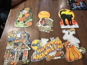 LOT VINTAGE HALLOWEEN DIE CUT WALL DECORATIONS FLYING WITCH HAUNTED HOUSE - Picture 1 of 13