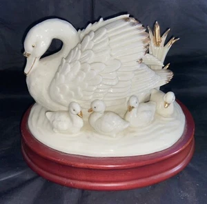 The San Francisco Music Box Company Porcelain Swan Babies Lake On Wood - Picture 1 of 7