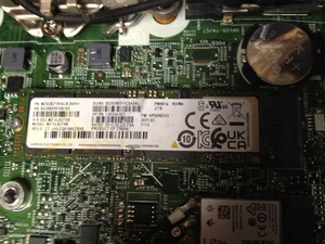 HP Samsung...MZ-VLB2T0B ....PM981a 2TB NVMe M.2 2280 SSD L50354-001...TESTED - Afbeelding 1 van 12