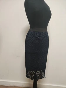 Coast Stretch Lace Skirt UK8 Navy Lined Stretch Waist Scalloped Hem Back Zip - Picture 1 of 5