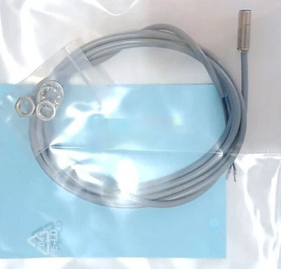 1PCS NEW FOR CONTRINEX DW-AD-604-M8-120 Proximity Switch sensor - Image 1 of 2