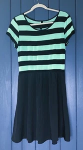 Abito a righe nero verde menta junior medio retrò twee capriccioso classico - Foto 1 di 5