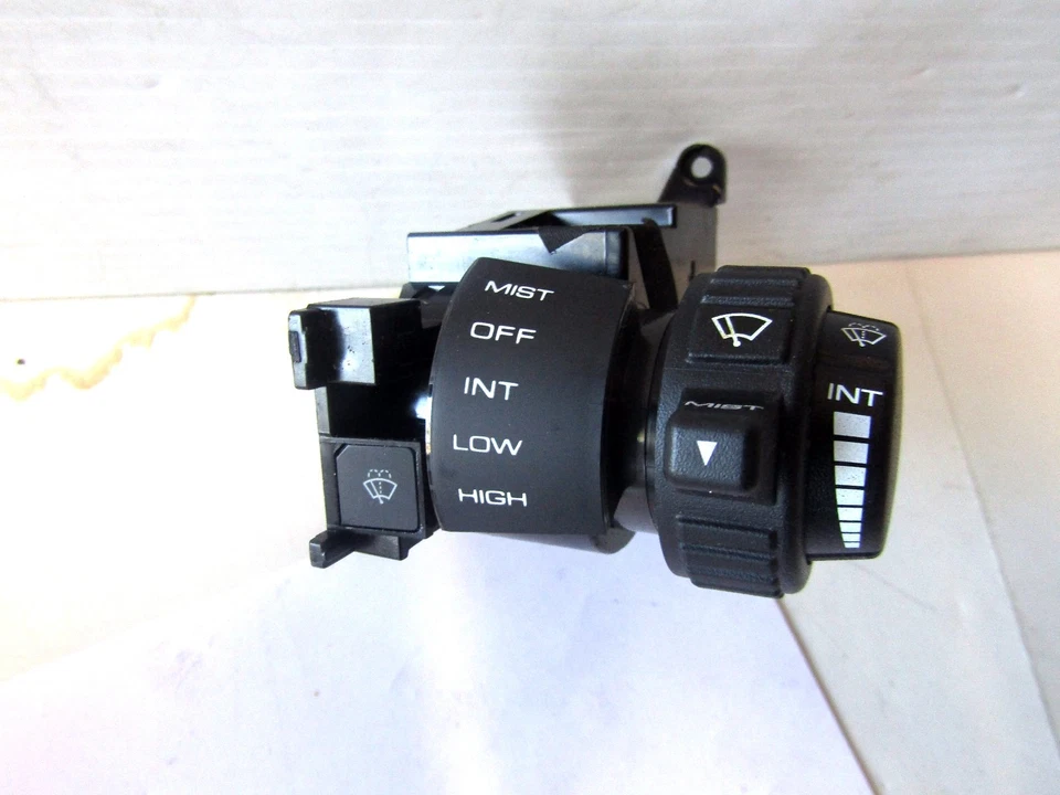 DS-599 ESTÁNDAR se adapta a 89-92 FORD SONDA INTERRUPTOR LIMPIAPARABRISAS CON INTERMITENTE NUEVO OEM Foto 1 de 4