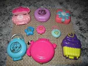 Lotto 6 custodie Polly Pocket Mini Pocket Playset e 3 mini set extra - Foto 1 di 13