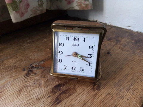 Vintage Retro Telock Working Travel Alarm Clock Cover