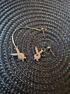 Cute Set Of 2 Vintage Single Playboy Bunny Earrings Long Dangle Earring - Picture 1 of 4