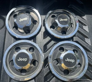 Jeep Cherokee Hubcap Lug Rim Center Hub Cap Wheel Cover OE CHROME SF8952-000-153 - Picture 1 of 7