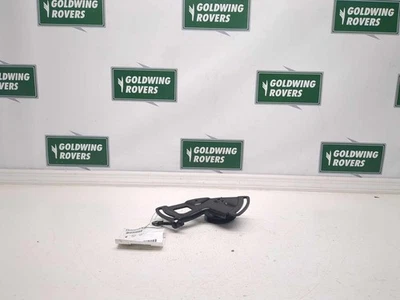 89-93 Saab SAAB 900 Classic & TURBO Alternator Bracket - Image 1 of 4