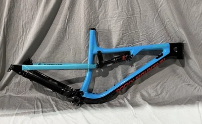 Rocky Mountain Instinct Carbon 50 MTB Frame LG 148x12mm Disc 29" Fox Float DPS - Image 1 of 4