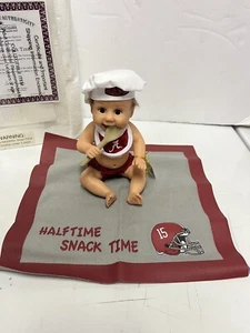 Ashton-Drake "Halftime Snack Time", Baby Alabama Crimson Tide - Picture 1 of 5