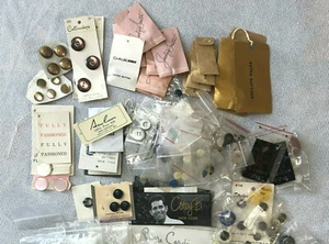 Vintage Mixed Lot Sewing Clothing BUTTONS- Envelopes, On Cards & Loose Variety - Picture 1 of 5