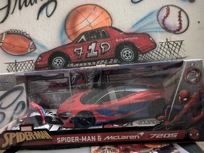 Jada Metals Diecast 1:24 Marvel Spider-Man & McLaren 720S - Image 1 of 4