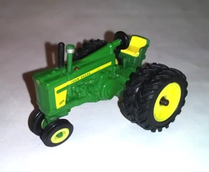 720 John Deere Narrow Front End Tractor with DUAL Rear Tires, 1:64 ERTL Custom - Picture 1 of 5