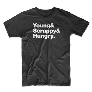 Young Scrappy and Hungry T-Shirt Hamilton Shirt Broadway Tee schwarz grau oder rot - Bild 1 von 9