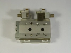 CKD LCR-2030S5D Linear Cylinder 20MM Bore 30MM Stroke USED - Picture 1 of 3