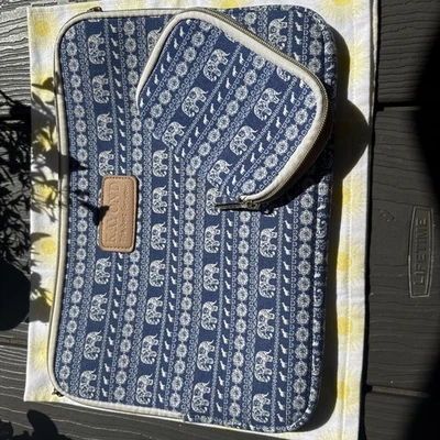 Funda Kayond para Laptop/IPad con Estuche Cargador. 14X10” y 6.5X4.5”. Foto 1 de 4