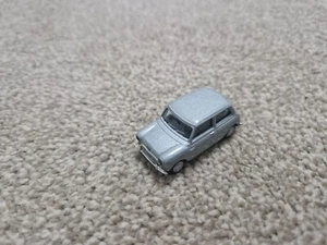 1/72 CARARAMA CLASSIC - SILVER MINI COOPER DIECAST MODEL CAR - Picture 1 of 2
