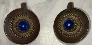 Vintage Bakelite Cloak Cape Hooks Blue Glass Jewls TEH19-4 - Picture 1 of 6