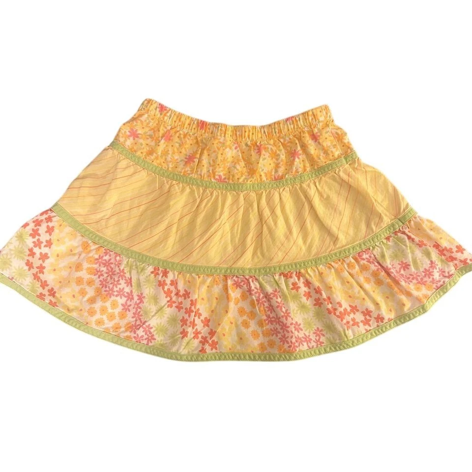 Falda floral en capas Gymboree para niñas talla 6 multicolor primavera Foto 1 de 4