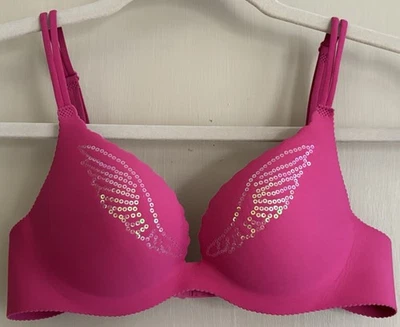 EUC Victoria's Secret 32A Embrace Sexy Pushup Bra Y2K Pink Sequins Bling Wings - Image 1 of 4