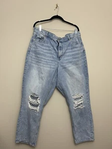 Womens American Eagle Mom Jeans Size 20 Distressed 100% Cotton Rigid Light Wash - Picture 1 of 4