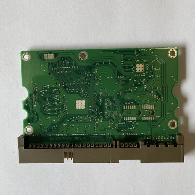 Seagate ST3200820A 3.5" IDE HDD PCB Board 100387574 REV A FW 3.AAC 9BJ03F-300 - Image 1 of 4