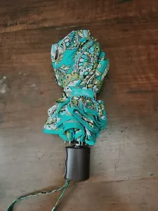 Vera Bradley Peacock Pattern Compact Umbrella Retired RARE EUC - Picture 1 of 8