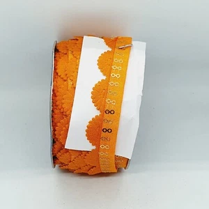 Cinta trenzada india lentejuelas doradas satinadas naranja de 15 mm adorno costura  - Imagen 1 de 1