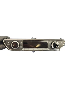 AUDI Q5 2023 A/C Heater Climate Control 80A820043AH 19-23 USED OEM - Picture 1 of 14