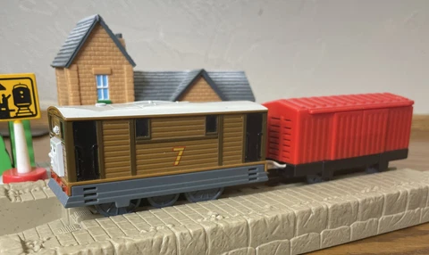 Thomas & Friends TrackMaster Talking Toby w/ Tender Motorized Train Engine 2012b Cover
